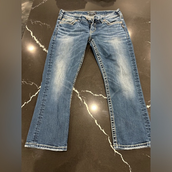 Capris - Picture 1 of 2